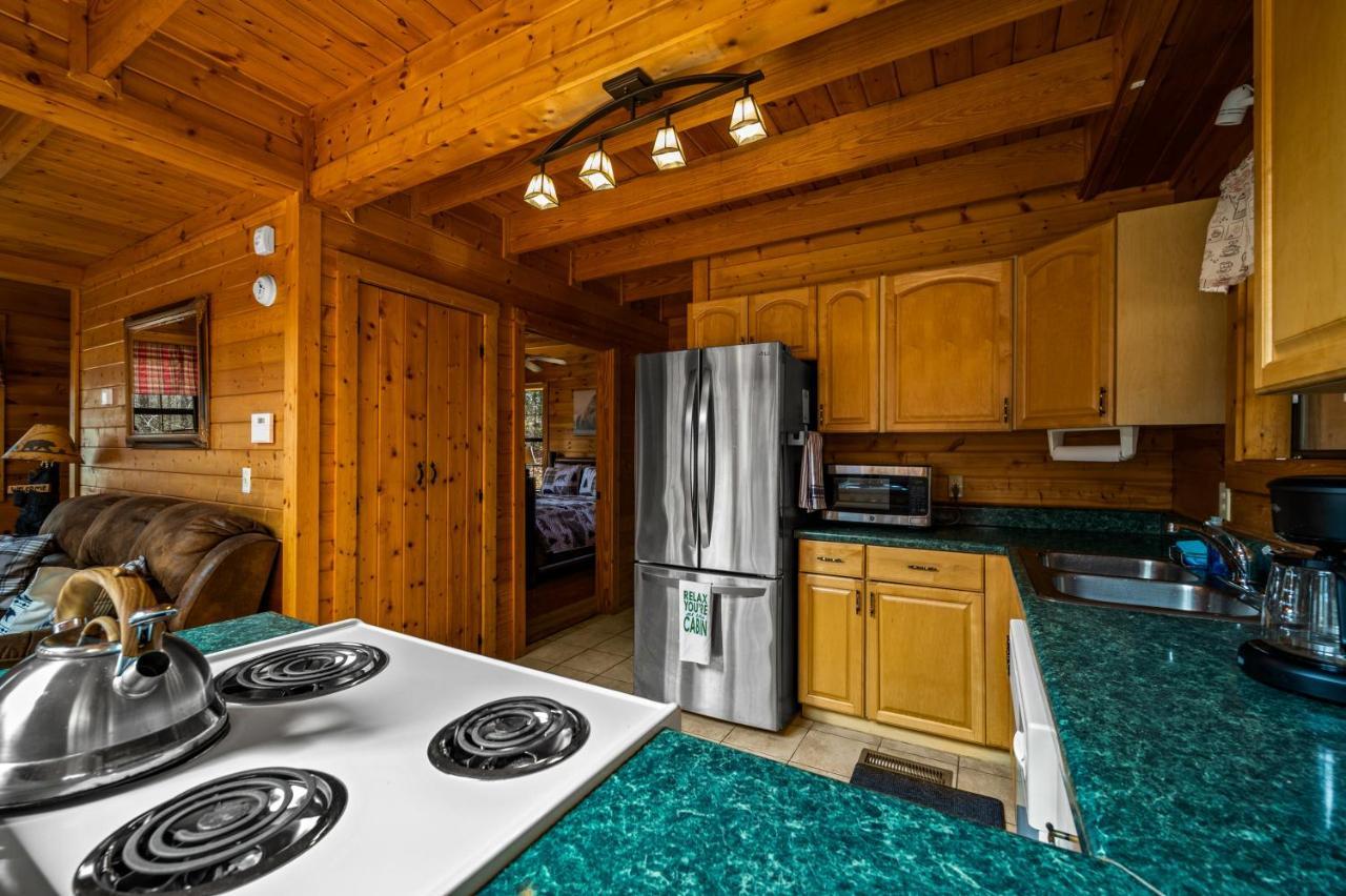Great Smoky Mountains Cabin!, Secluded, Pet-Kid Friendly! Sevierville Exterior foto