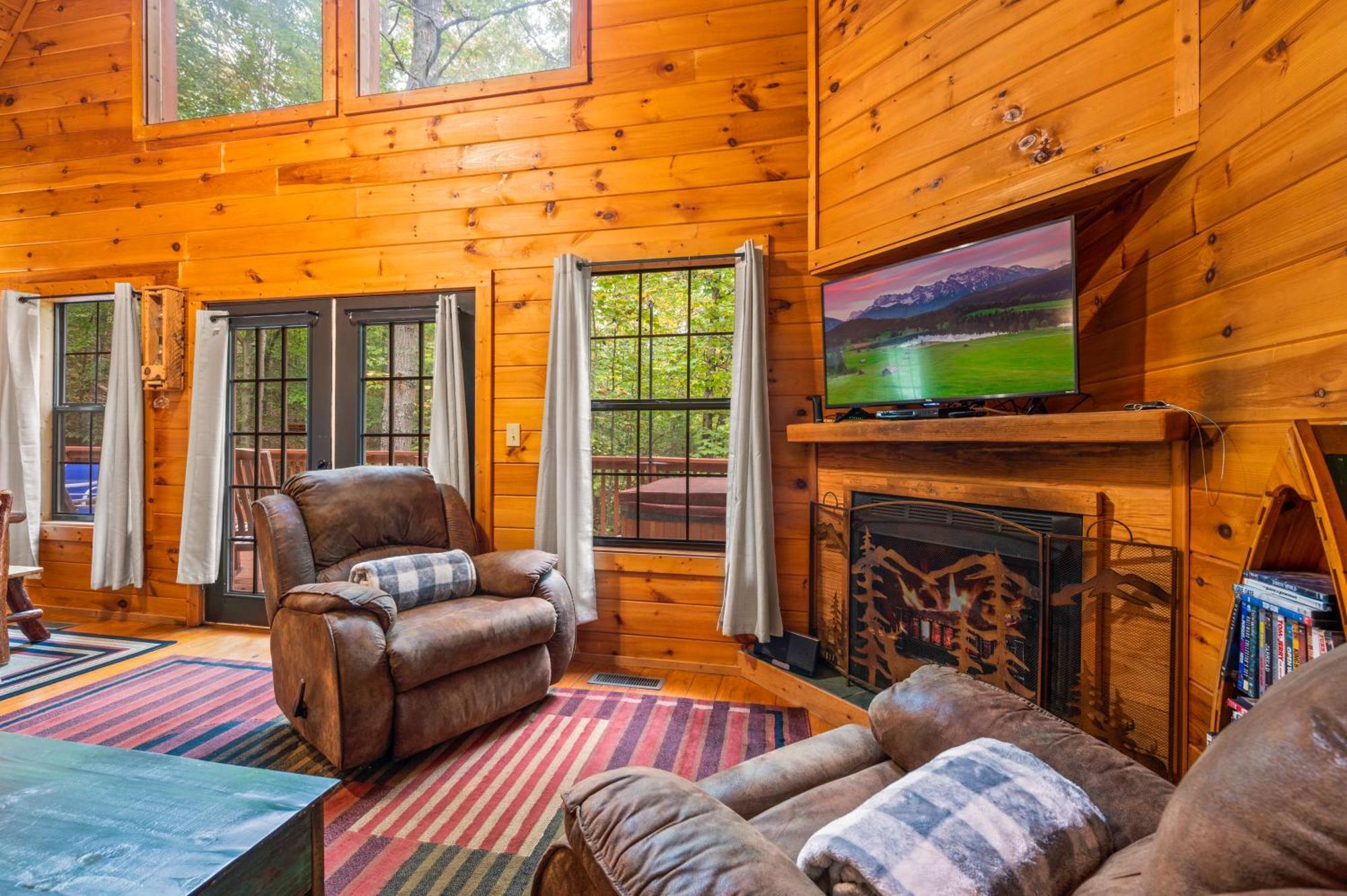 Great Smoky Mountains Cabin!, Secluded, Pet-Kid Friendly! Sevierville Exterior foto